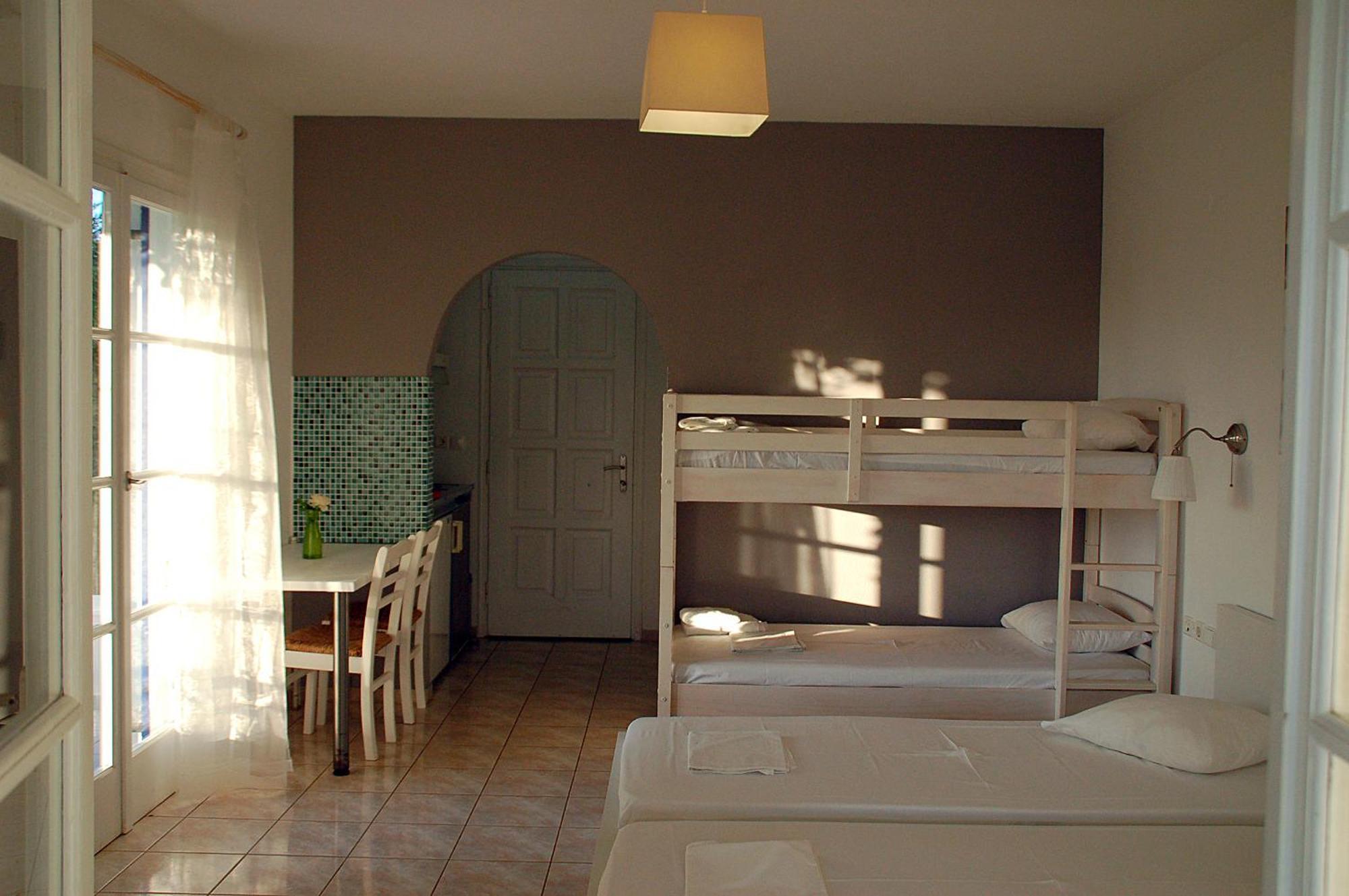 Handrina Studios Naxos City Ruang foto