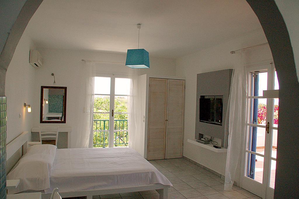 Handrina Studios Naxos City Bagian luar foto